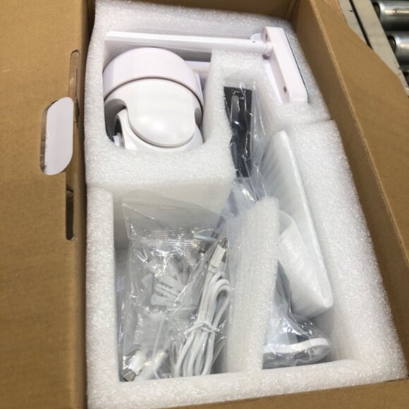 SOLIOM S600 Outdoor WiFi Security Camera - 360° Pan Tilt, Solar Powered - Picture 3 of 3